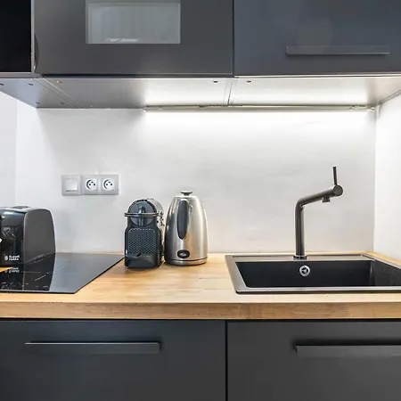 Historical In The Heart Of - 8 Apartment Paris